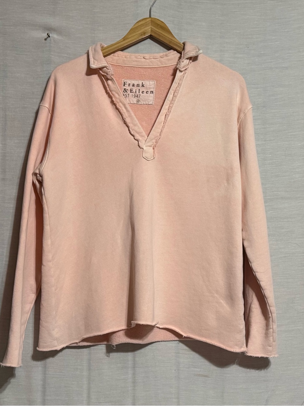 Frank & Eileen Patrick Popover Henley Vintage Rose Raw Edge Top M